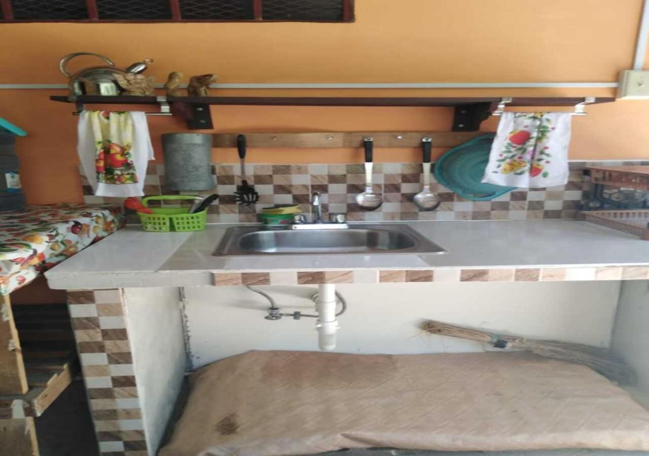 Hostal Familiar El Ángel Panamá B&B Pajonal Arriba Esterno foto