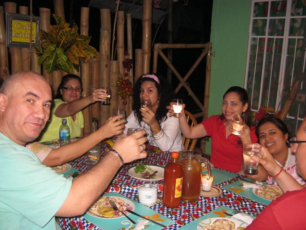 Hostal Familiar El Ángel Panamá B&B Pajonal Arriba Esterno foto
