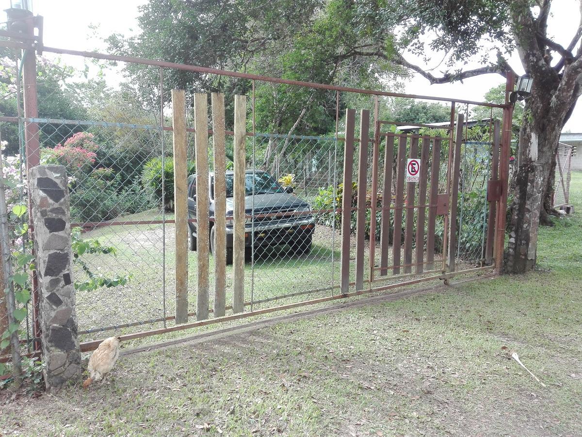 Hostal Familiar El Ángel Panamá B&B Pajonal Arriba Esterno foto